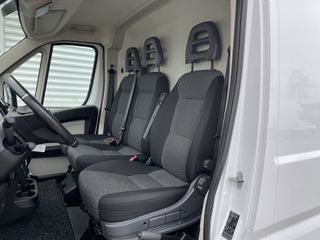 Fiat Ducato 30 2.3 MultiJet L2H2 / vaste prijs rijklaar € 20.950 ex btw / lease vanaf € 375 / cruise en climate control / euro 6 / achteruit rijcamera / navigatie !