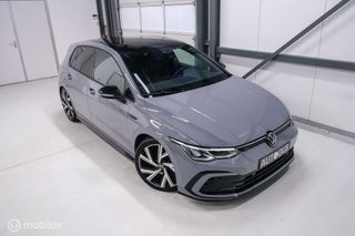 Volkswagen Golf 1.5 eTSI R-Line | Ambiance | ACC | Moonstone Grey | Stuurwielverwarming | Camera |