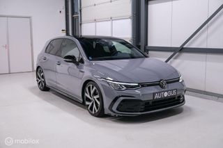 Volkswagen Golf 1.5 eTSI R-Line | Ambiance | ACC | Moonstone Grey | Stuurwielverwarming | Camera |