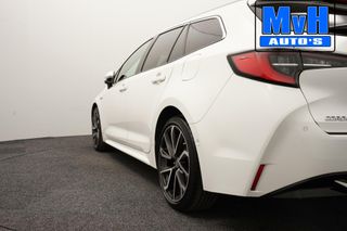 Toyota Corolla Touring Sports 2.0 Hybrid Executive|LUXE!|LEER