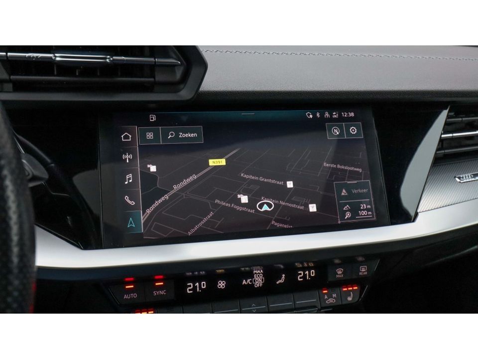 Audi A3 Sportback 35 TFSI S edition | 3X S-line | Matrix | Pano | CarPlay