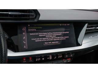 Audi A3 Sportback 35 TFSI S edition | 3X S-line | Matrix | Pano | CarPlay