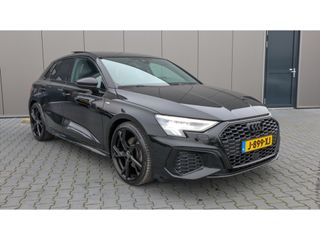 Audi A3 Sportback 35 TFSI S edition | 3X S-line | Matrix | Pano | CarPlay