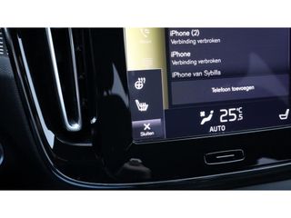 Volvo XC40 2.0 T4 R-Design | Led | Media | Stuur/stoel verwarming