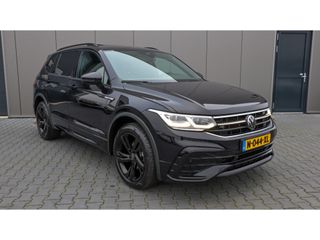 Volkswagen Tiguan Allspace 1.5 TSI R-Line B+ 7p | Pano | IQ. Light | Camera | VERKOCHT