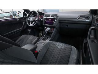 Volkswagen Tiguan Allspace 1.5 TSI R-Line B+ 7p | Pano | IQ. Light | Camera | VERKOCHT