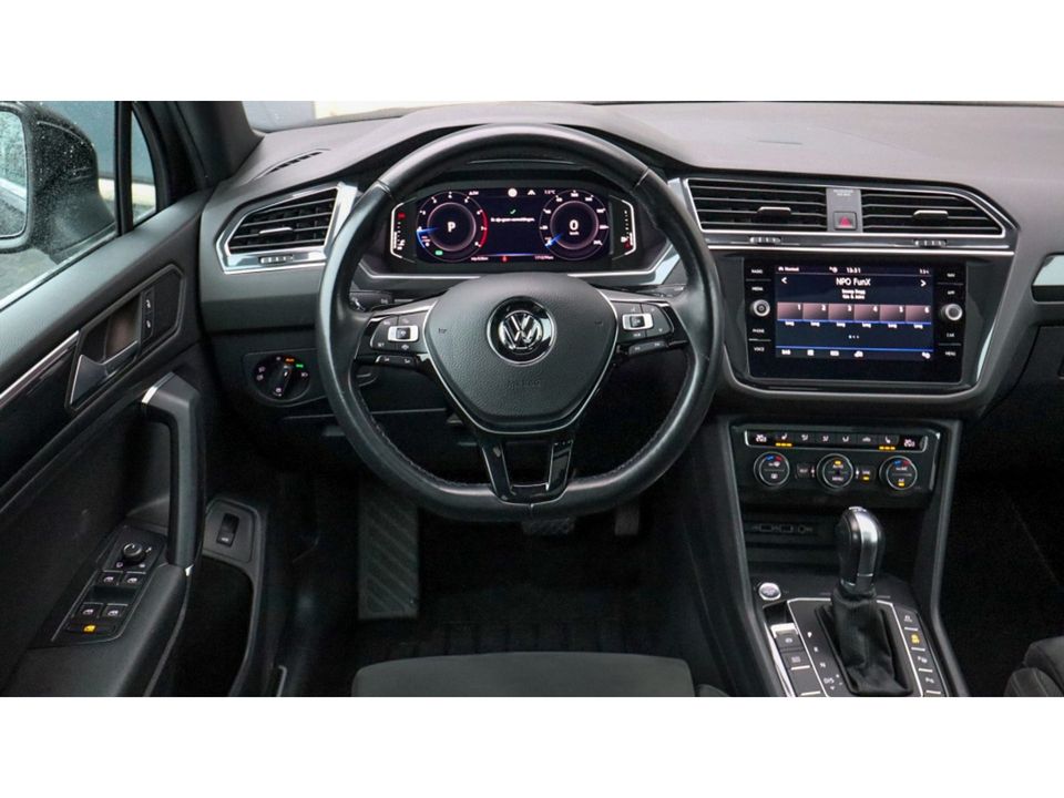 Volkswagen Tiguan Allspace 1.5 TSI HL Bus R 7p. | R-line | Pano | Camera | Led | Adap. Crui