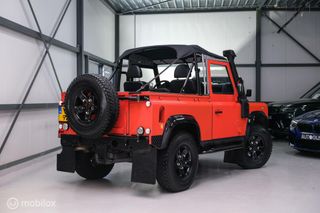 Land Rover Defender 2.4 TD Soft Top 90 | BLACK FRIDAY ACTIE | youngtimer | Biminitop | bijtellingvriendelijk | grijskenteken |