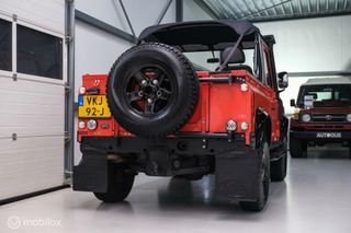 Land Rover Defender 2.4 TD Soft Top 90 | BLACK FRIDAY ACTIE | youngtimer | Biminitop | bijtellingvriendelijk | grijskenteken |