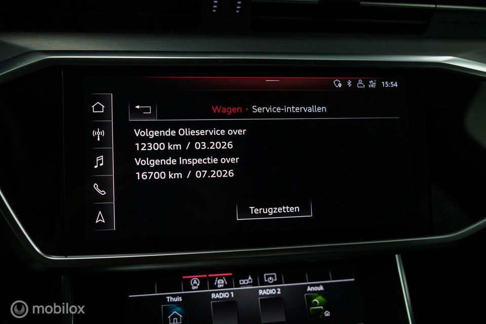 Audi A6 Avant 45 TFSI S edition 245 pk | CarPlay | NAP | LED | Daytona grijs | Leder |