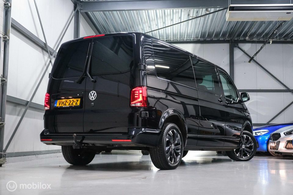 Volkswagen Transporter 2.0 TDI L2H1 30 DC Bulli | Adaptive | VOL opties | schuifdeur L+R | Leder | LED |