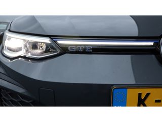 Volkswagen Golf 1.4 eHybrid GTE | IQ lights | Panoramadak | Schaalstoelen