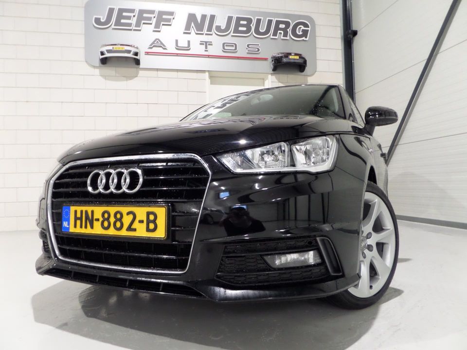 Audi A1 Sportback 1.0 TFSI Adrenalin S-Line "Origineel NL!" Navigatie 17"Velgen Cruise, van 2de eigenaar in UNIEK mooie staat !