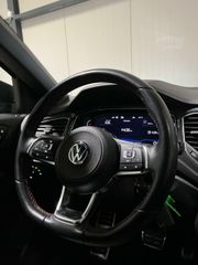 Volkswagen T-Roc 1.5 TSI 150PK R-line Sport Virtual Sfeer