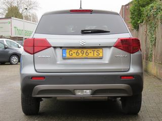 Suzuki Vitara 1.4 Boosterjet Stijl AUTOMAAT GERESERVEERD | 1e EIGENAAR | PANORAMADAK | NAVI | CAMERA |