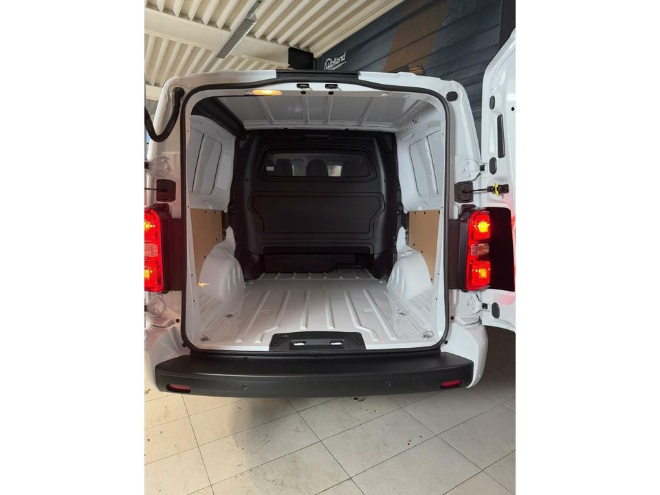 Fiat Scudo Bestel 2.0 BlueHDI 180 S&S DC|EAT8|L3