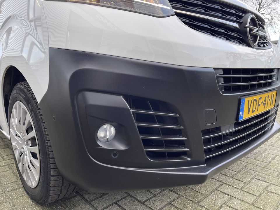 Opel Vivaro 2.0 CDTI 122pk L2H1 Edition / vaste prijs rijklaar € 13.950 ex btw / lease vanaf € 256 / airco / cruise / navi / camera / trekhaak / pdc voor en achter / euro 6 diesel !