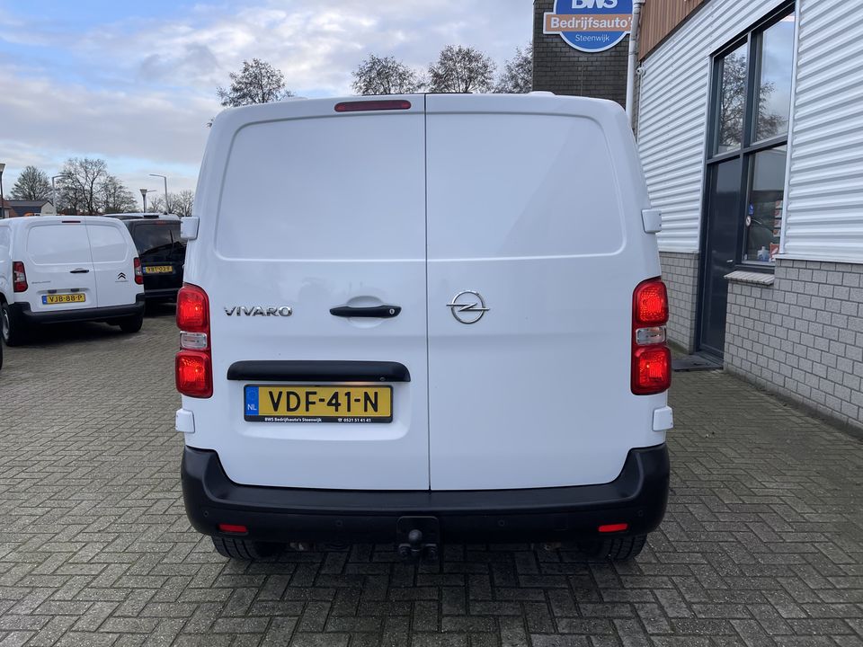 Opel Vivaro 2.0 CDTI 122pk L2H1 Edition / vaste prijs rijklaar € 13.950 ex btw / lease vanaf € 256 / airco / cruise / navi / camera / trekhaak / pdc voor en achter / euro 6 diesel !