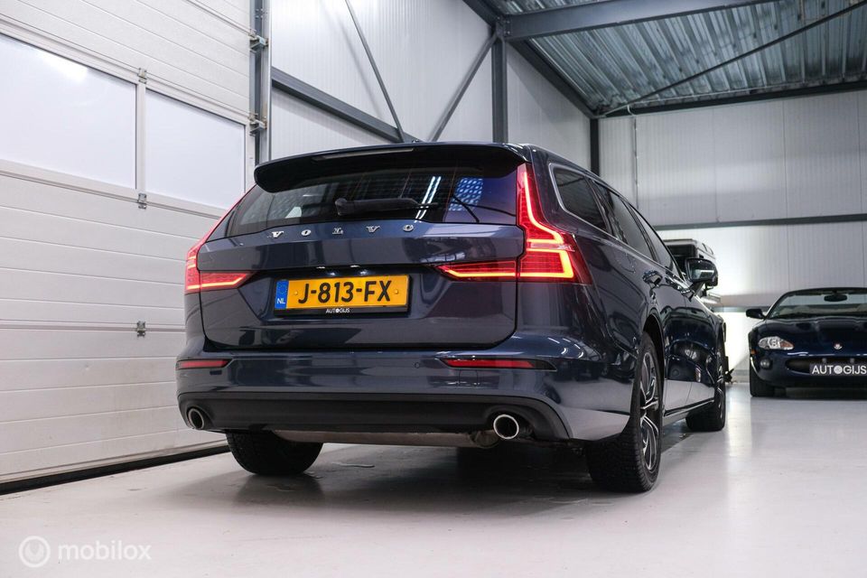 Volvo V60 2.0 B4 Business Pro | Adaptive | Stuur + stoel verwarming | NL auto | NAP |