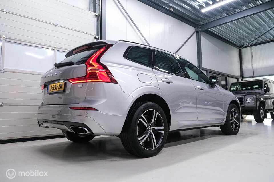 Volvo XC60 2.0 Recharge T8 AWD R-Design | schuifdak | Nappa leder | 390 pk | NAP | NL auto | acc |