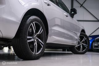 Volvo XC60 2.0 Recharge T8 AWD R-Design | schuifdak | Nappa leder | 390 pk | NAP | NL auto | acc |