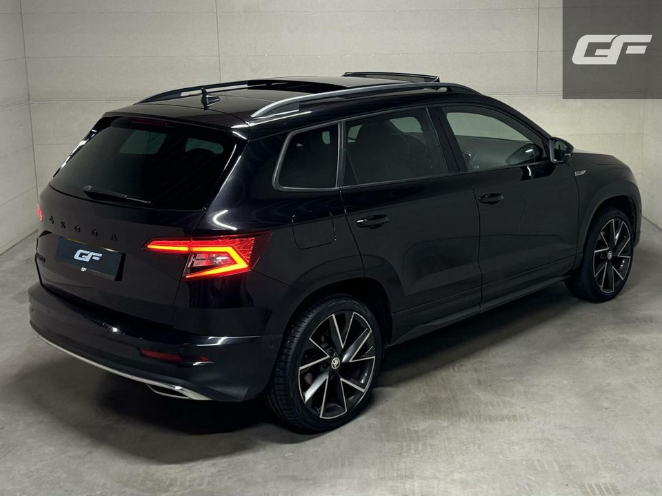 Škoda Karoq 1.5 TSI ACT Sportline Pano Virtual Sfeer Trekh.