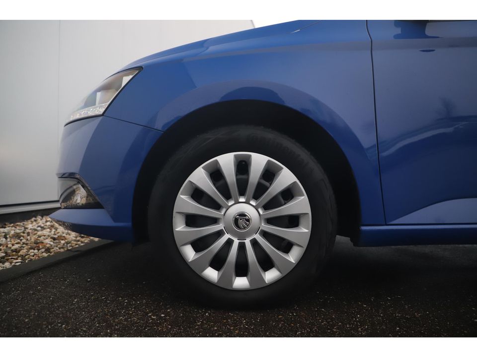 Škoda Fabia Combi 1.0 TSI Ambition 95PK Adaptive Cruise Carplay Android Navigatie Bluetooth Airco Parkeersensor