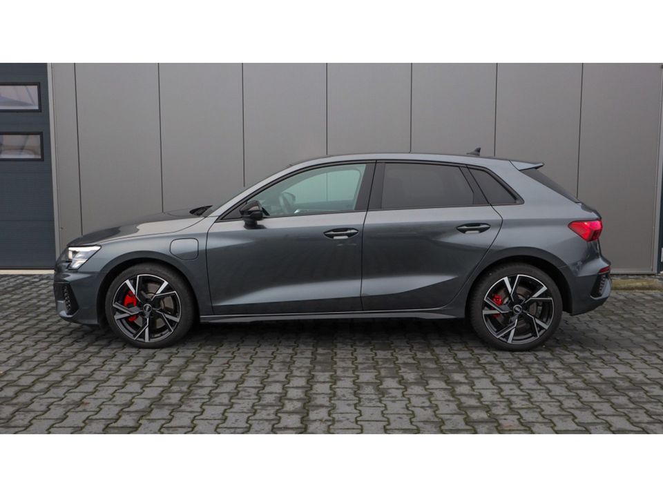 Audi A3 Sportback 45 TFSI e S ed. Comp | 3X S-Line | Matrix | Cruise | CarPlay