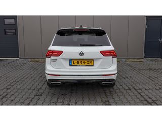 Volkswagen Tiguan Allspace 1.5 TSI HL Bus R 7p. | Pano | Dynn | Camera | Trekhaak