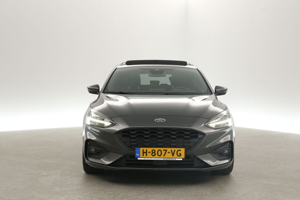 Ford Focus 1.0 ST Line Pano Bowers&Wilkins Clima Camera Carplay Cruise LED Navi PDC 18"LMV Trekhaak