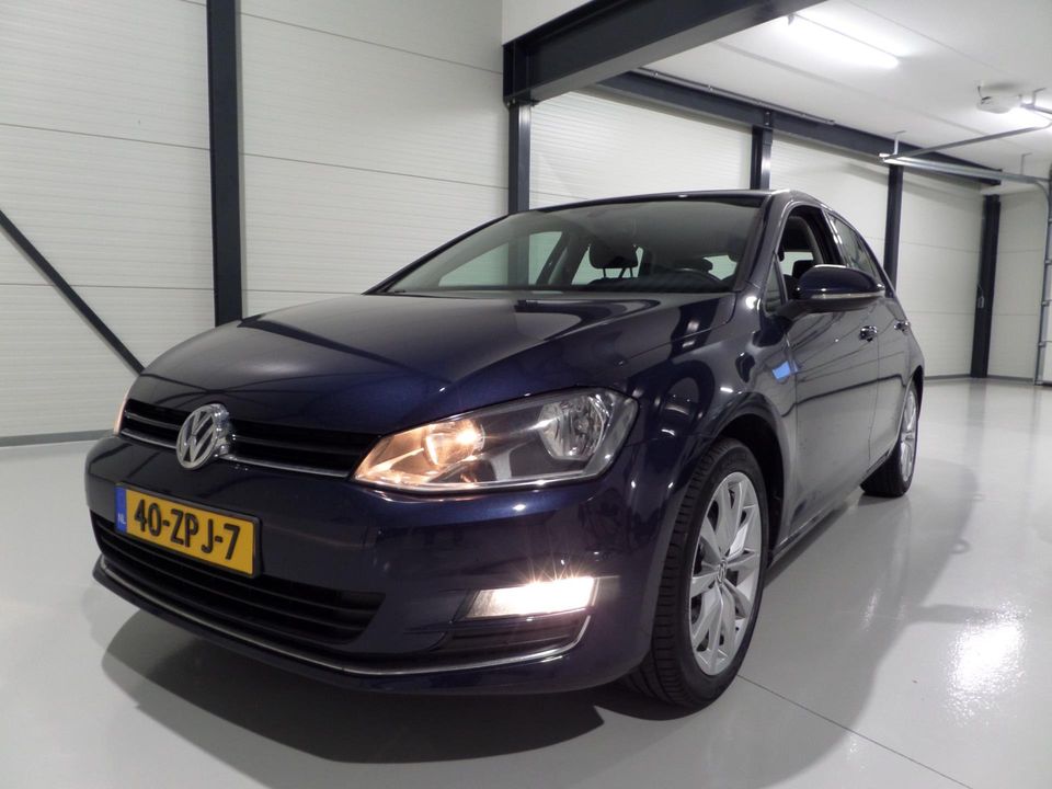 Volkswagen Golf 1.4 TSI Highline "Origineel NL!" 1e eigenaar! Navigatie Bluetooth Trekhaak 17"Velgen Alcantara-sportstoelen