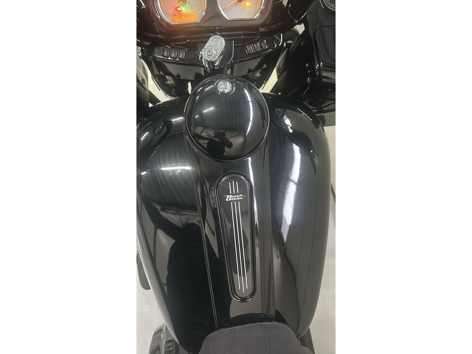 Harley Davidson 103 FLTRXS Road Glide Special Black Out