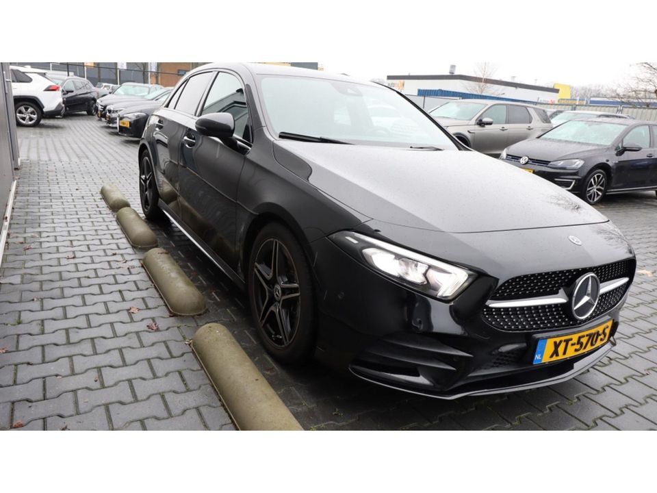 Mercedes-Benz A-Klasse 180 B.Sol AMG Ni Upg | Amg-Line | Led | Media | Camera