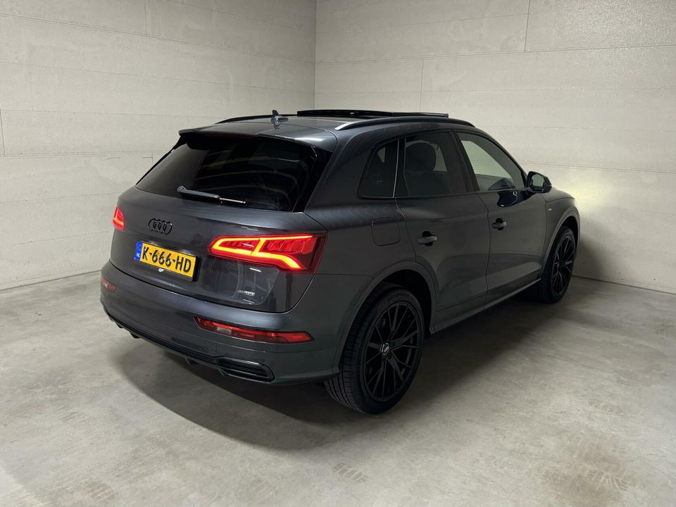 Audi Q5 45 TFSI Quattro BlackEdition S-Line Pano Virtual NAP