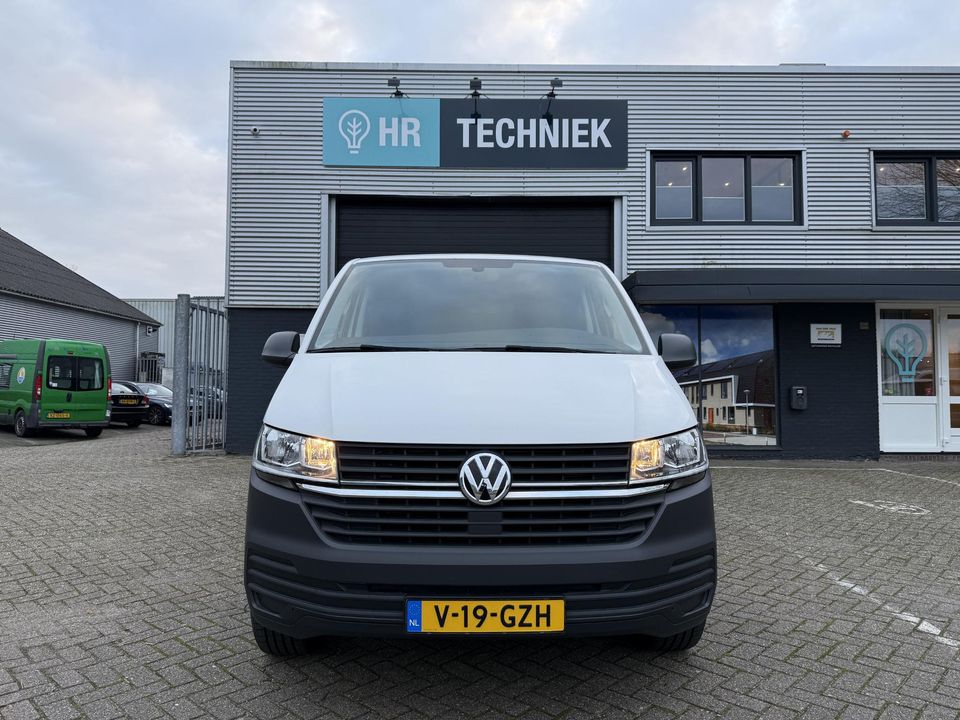 Volkswagen Transporter L1H1 Euro6 Geen BPM l Achterklep l Nav l Camera l Trekhaak