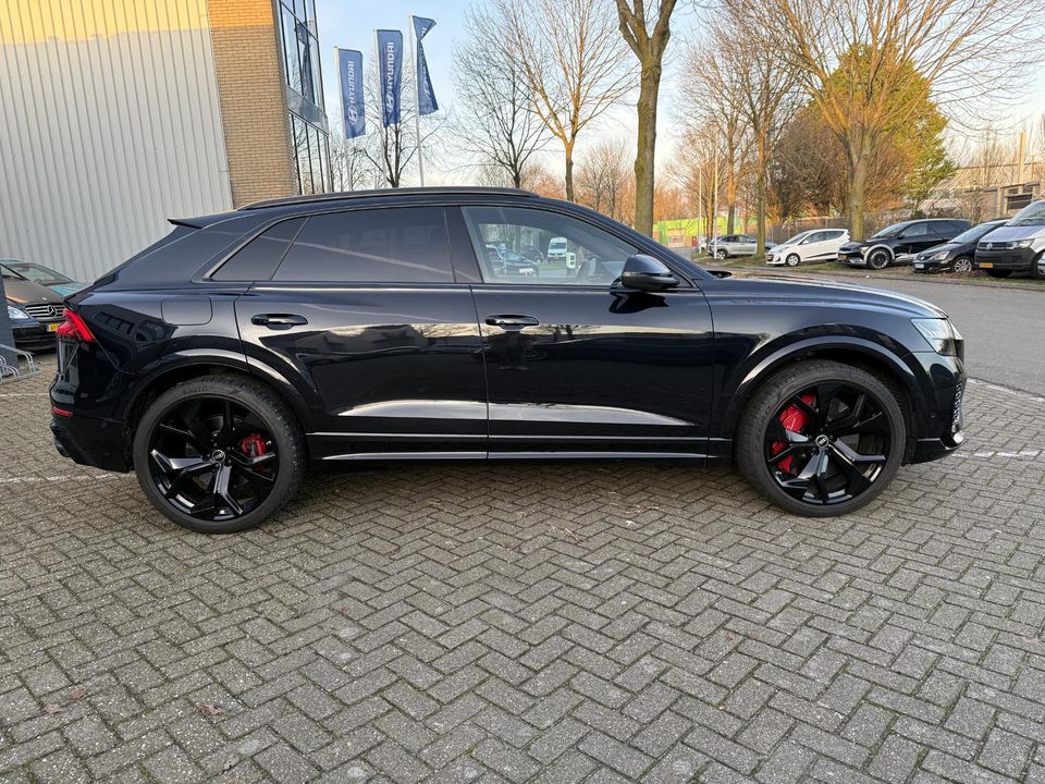 Audi RSQ8 Quattro Keramisch l Pano l HUD l softclose l Massage