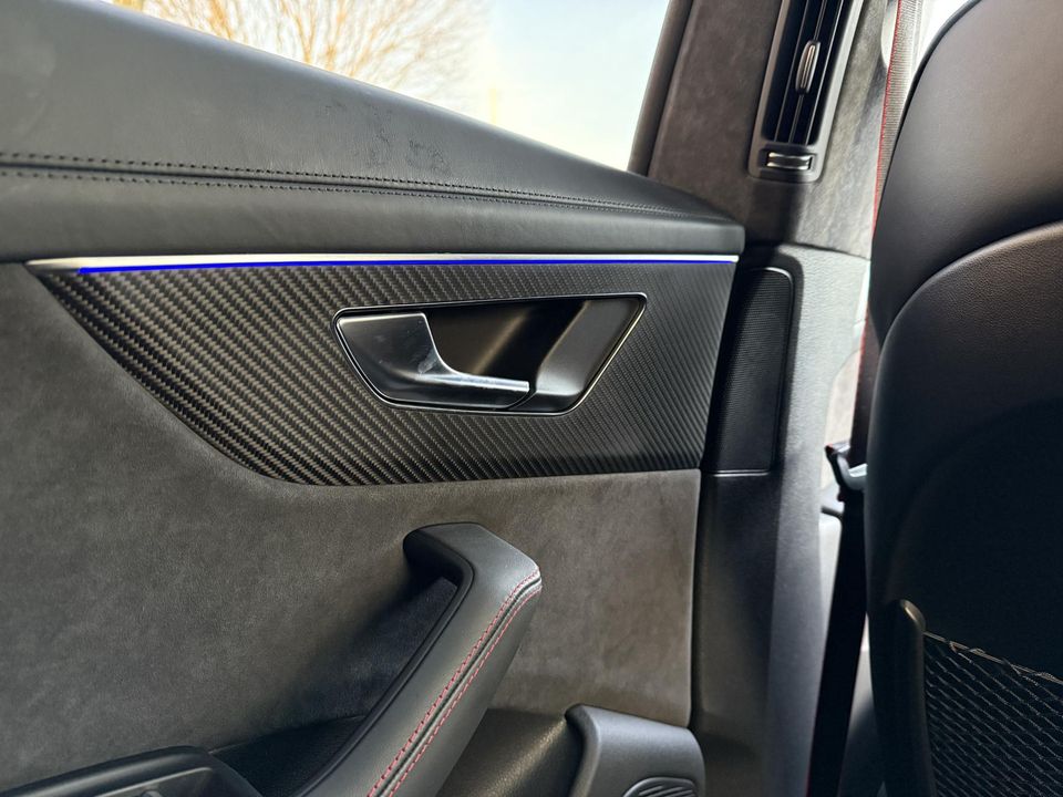 Audi RSQ8 Quattro Keramisch l Pano l HUD l softclose l Massage