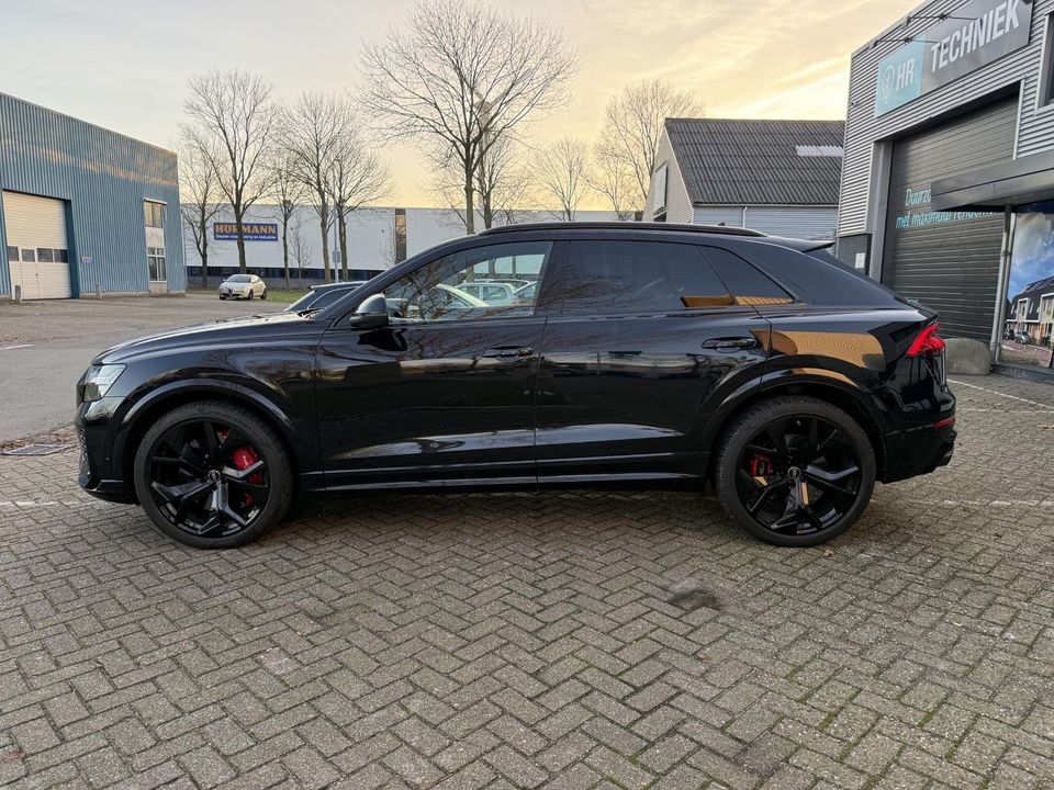 Audi RSQ8 Quattro Keramisch l Pano l HUD l softclose l Massage