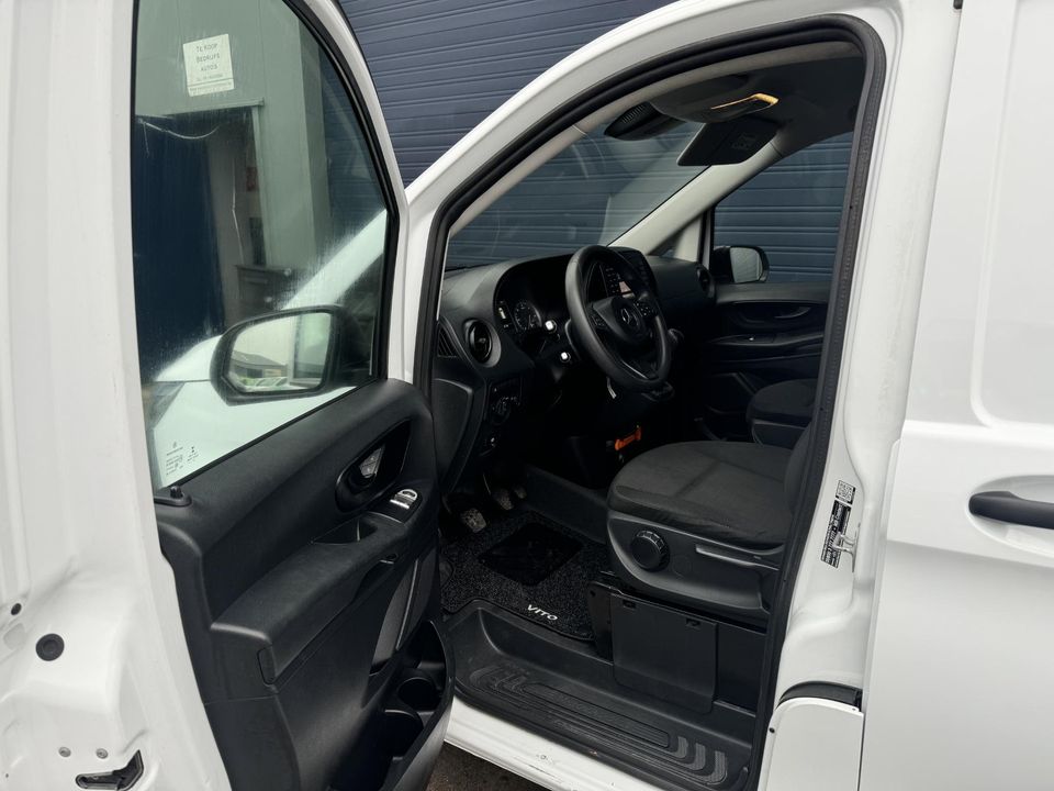 Mercedes-Benz Vito 114 CDI Extra Lang L3H1 / AIRCO / CRUISE CONTROLE / NAVI / DUBBELE SCHUIFDEUR