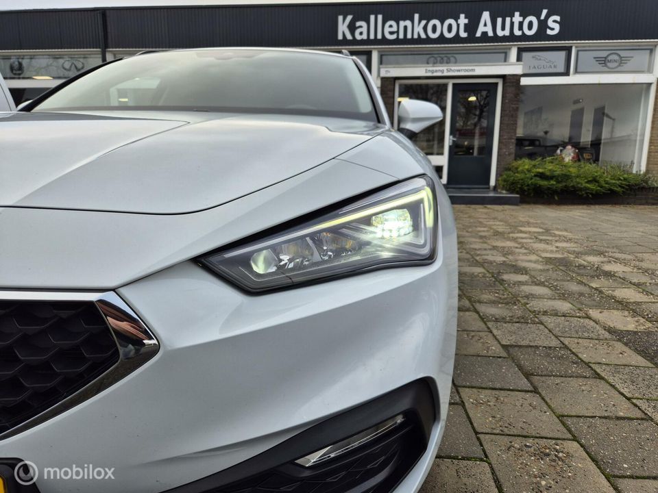 SEAT Leon Sportstourer 1.5 eTSI Automaat, Business Intense