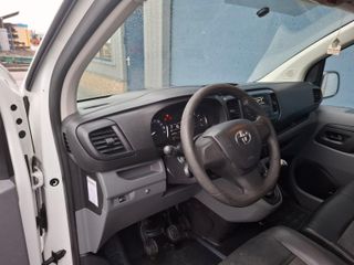 Toyota ProAce Worker 1.6 D-4D Cool Comfort Long L3H1 / AIRCO / CRUISE CONTROLE / KASTEN INRICHTING / EURO 6