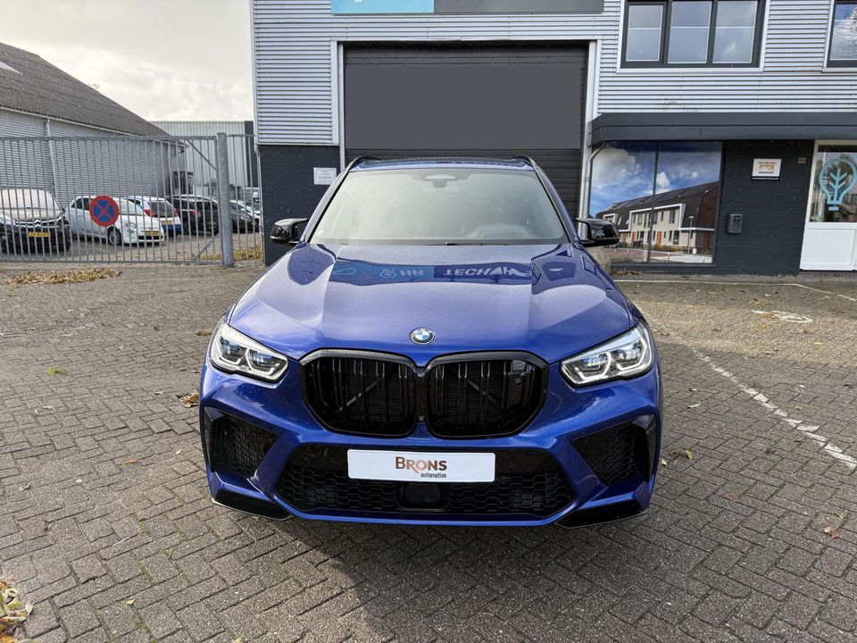 BMW X5 M Competition 625PK l Panoramadak l HUD l Trekhaak l Stoel verwarming/stoel koeling