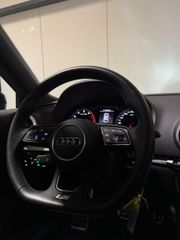 Audi A3 Sportback 35 TFSI S-line Pano Black Optic RS-stoelen