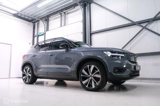 Volvo XC40 Recharge P8 AWD R-Design | 360 cam | Panorama | Leder alcantara | DAB | LED | Stoel en stuurwiel verwarming | Adaptive | NL auto