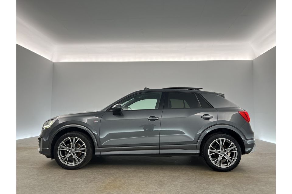 Audi Q2 35 TFSI S-line 150PK Automaat Pano Trekhaak Clima Cruise PDC Navi LED 18"LMV