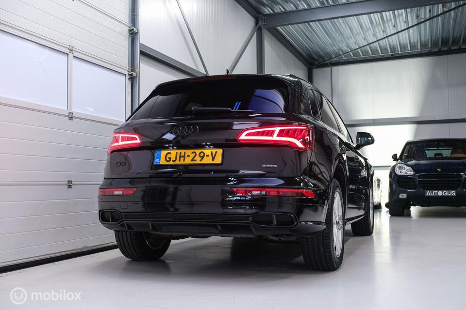 Audi Q5 55 TFSI e quattro Competition 367 pk | Adaptive | LED | Blackpack | Virtual cockpit |