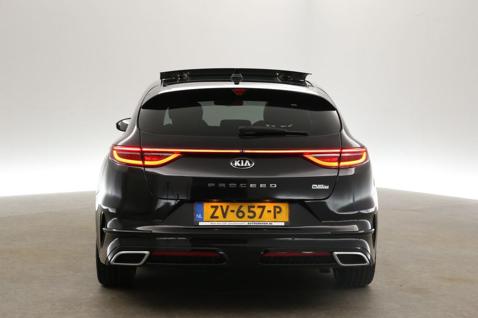 Kia ProCeed 1.4 T-GDI GT-PlusLine 141PK Automaat Pano Clima Camera Carplay Cruise Stoel/Stuurverwarming LED Navi Memory-Seat PDC 18"LMV