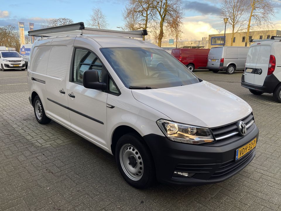 Volkswagen Caddy 2.0 TDI 102pk L2H1 BMT Maxi Comfortline / Bott ingerichte laadruimte ! / lease vanaf € 256 / vaste prijs rijklaar € 13.950 ex btw / airco / cruise / imperial / trekhaak / euro 6