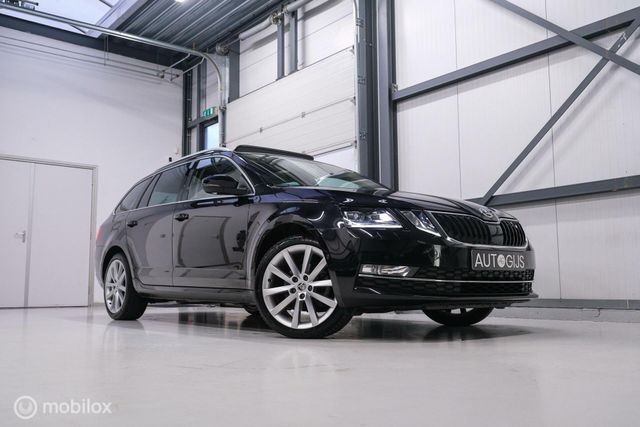 Škoda Octavia Combi 1.4 TSI 150 pk | Panorama | Trekhaak | LED lampen | Leder alcantara | Canton audio | Ambiance verlichting | Camera | Apple