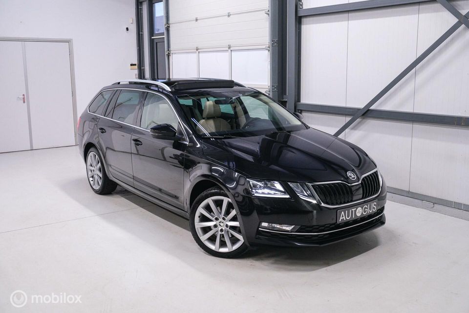 Škoda Octavia Combi 1.4 TSI 150 pk | Panorama | Trekhaak | LED lampen | Leder alcantara | Canton audio | Ambiance verlichting | Camera | Apple